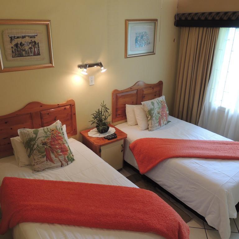 Rita'S Guesthouse Cc Vryheid Dış mekan fotoğraf